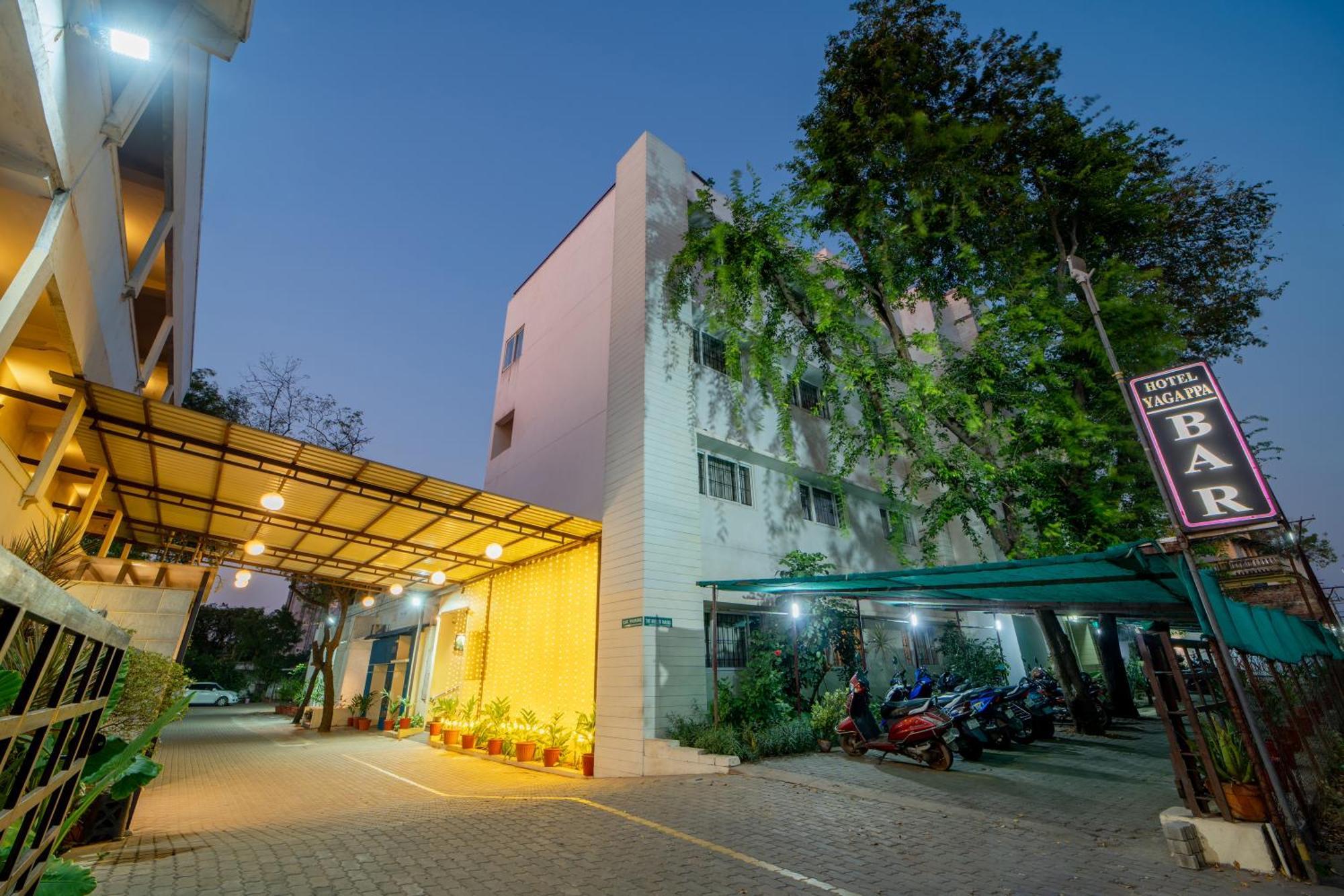 Yagappa Residency Hotel Thanjavur Exterior photo